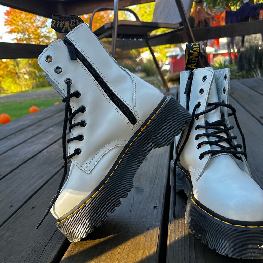 Dr Martens Jadon Boot Smooth Leather Platforms - Picture 1 of 8